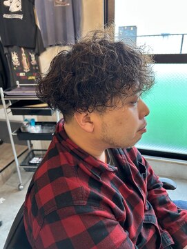 オーバー 町田店(OVER) 強めにかける波巻きパーマ