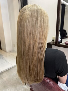 ミーテ(mi:te) ミルクティーブロンド