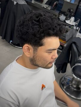 グルーマーズトウキョウ(GROOMER/S TOKYO) ミニアフロ