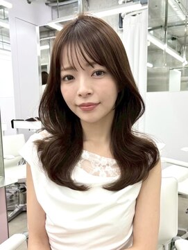 アイヴィ 表参道(IVY) オリーブグレージュ　透明感カラー　顔まわりカット　くびれヘア