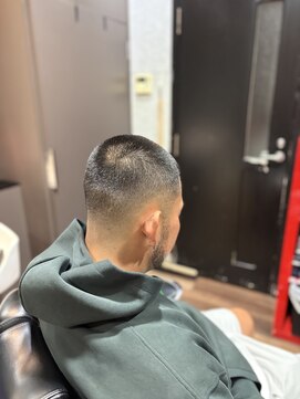 グロウヘアワークス(grow hair works) ボウズフェード