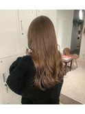 〈 beige color 〉