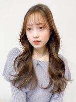 レア 表参道(L'ea)&nbsp;・大人ガーリーダークアッシュミディアムレイヤー似合わせカット