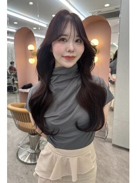 ロンド ブランシュ 錦糸町北口(Lond blanche) ★ 似合わせカット韓国 メルティカラーフェミニンロング