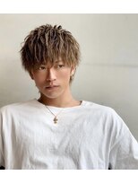 リヴィ(LiVi)&nbsp;マッシュ×ソフトツイストパーマ×ハイライトメッシュ