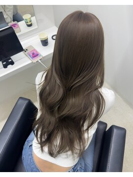 ジーナ 札幌大通(Zina) 髪質改善*ベージュ*美髪【Zina 札幌大通】