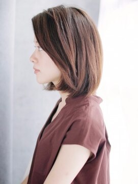 ヘアメイク ナル(hair make nalu) かきあげバングのナチュラルボブスタイル