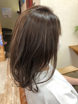 クロック バイ オハナ(Clock by Ohana) ハイライト　細め