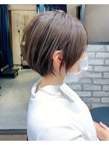 アヴァロン(AVALON)&nbsp;絶壁解消×白髪染めイルミナカラー×前下がりくびれショート永田