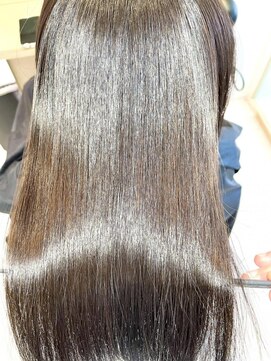 エレノア 梅田店(Eleanor) 髪質改善縮毛矯正