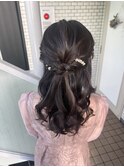 ハーフアップ フェミニン お呼ばれヘア 巻き髪