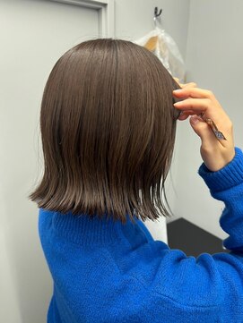ナンバー イル デュッカ 札幌(N° il duca) 切りっぱなしボブ*艶カラー*髪質改善トリートメント