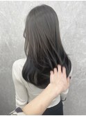 レイヤーカット/透明感アッシュグレージュ/小山田繭