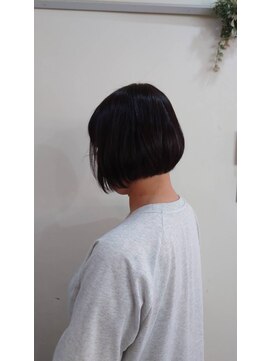 ラパス(LAPAZ) ショートボブ