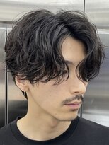 シャドウパーマ毛流れヘアセンターパートニュアンスパーマ原宿