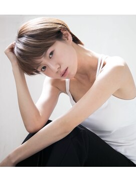 アクロ 梅田店(ACRO) 大人女性ベリーショート！