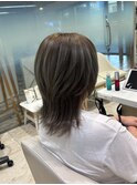 【ダブルカラー】艶髪シルバーアッシュ×レイヤーカット
