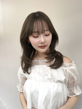 ブロウ ネックス ザ サロン 表参道(VLOW nex the salon) 韓国レイヤーカット/透明感カラー/美白カラー/