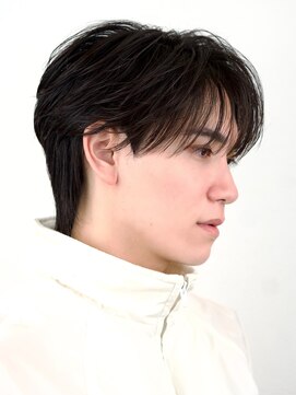 オーシャントーキョーオーバー 渋谷(OCEAN TOKYO OVER) 韓国マッシュセンターパートツーブロックフェザーパーマシャドウ