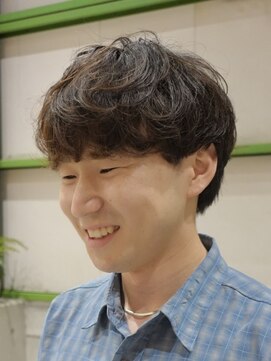 ディッセンバー 伊勢崎(December) メンズ/センターパート/似合わせカット／ニュアンスパーマ