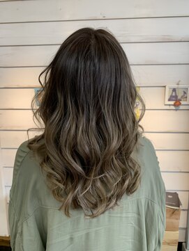 ダブル ヒッチ ヘア(W Hitch hair) グラデーション