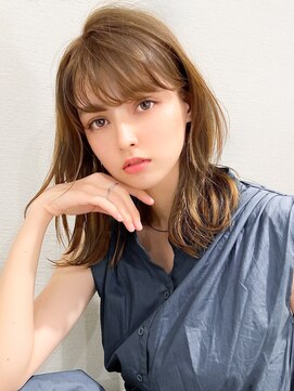 ラルユー 金山(LallYou) セクションカラー/グラデーションカラー/ペールベージュ/小顔