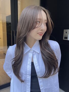 ノイ(noi) 顔周りレイヤーカットくびれヘアミルクティーベージュカラー