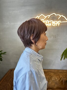 ハレ(hale) 柔らかいピンクショートヘア