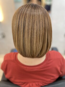 アグ ヘアー ミロ 本厚木店(Agu hair milo) 艶髪ボブ