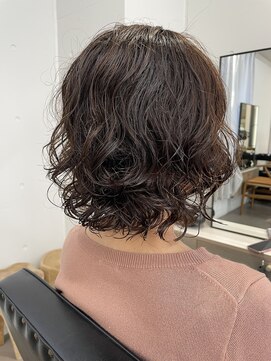 ユノ(juno) 【中目黒】スッキリ軽いレイヤーボブパーマ☆くるくるパーマ