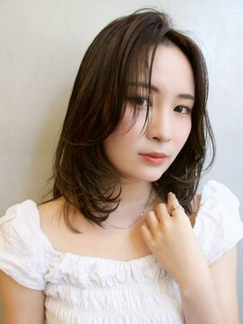 ユートラクト 寝屋川(U-tract) 【U-tract】ミディアムレイヤー×顔周りカット