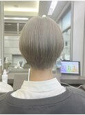 【arteHAIR】透明感シルバーグレージュのハンサムショート