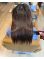 フィガロレーブ(FIGARO×REVE)&nbsp;髪質改善微還元ストレートで収まりの良い艶感のある髪に