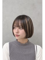 エニル 春日部店(enil)&nbsp;◎シースルーバングのワンカールミニボブ＆ハイライトカラー◎