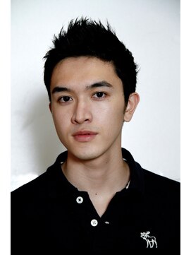 ヘアーサロン カーサ(hair salon Casa) スーツでも私服でも◎