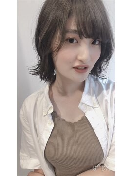 ビューイースト 亀戸 錦糸町(VIEW EAST) 波巻きグレージュボブ