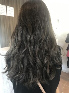 レイフィールド 長嶺店(RAY Field) モノトーンアッシュ