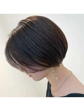 モノクロ(MONOCHRO) ミニボブ