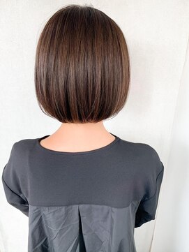 プラグ バイ ネオリーブ(plug by neolive) ミニボブ　コンパクトボブ　N