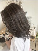 ブリーチハイライトローライトグレージュカラー