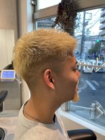 ナンバースリー 綱島店(Number Three)&nbsp;ブロンドフェードカット！【Number Three綱島】