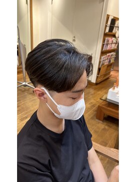 エクリ 麻布十番(equri) ニュアンスセンターパート