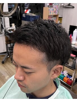 ヒキチ(Hikichi) ツーブロック