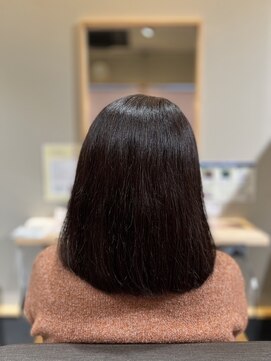 リタ(Rita) 美髪ヘアエステ・カットカラー