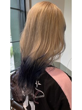 リアライズ(realize) ハイトーン裾カラー