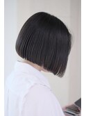 黒髪ボブ