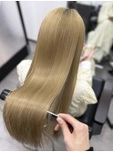 ブリーチストレート(髪質改善縮毛)＋艶出しトリートメント