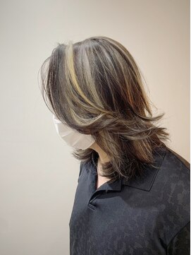 DAMANI 表参道 髪質改善/ヘッドスパ/ハイライト/白髪染め/白髪ぼかし/縮毛矯正 似合わせカット/ミディアムレイヤーカット[表参道駅]