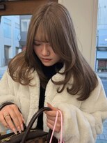 イオ(IO)&nbsp;ブリーチ一回から作るミルクティーカラー