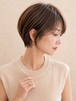 アビリタ(abilita) ショートボブ 丸みショート ひし形シルエット 白髪染め 40代50代